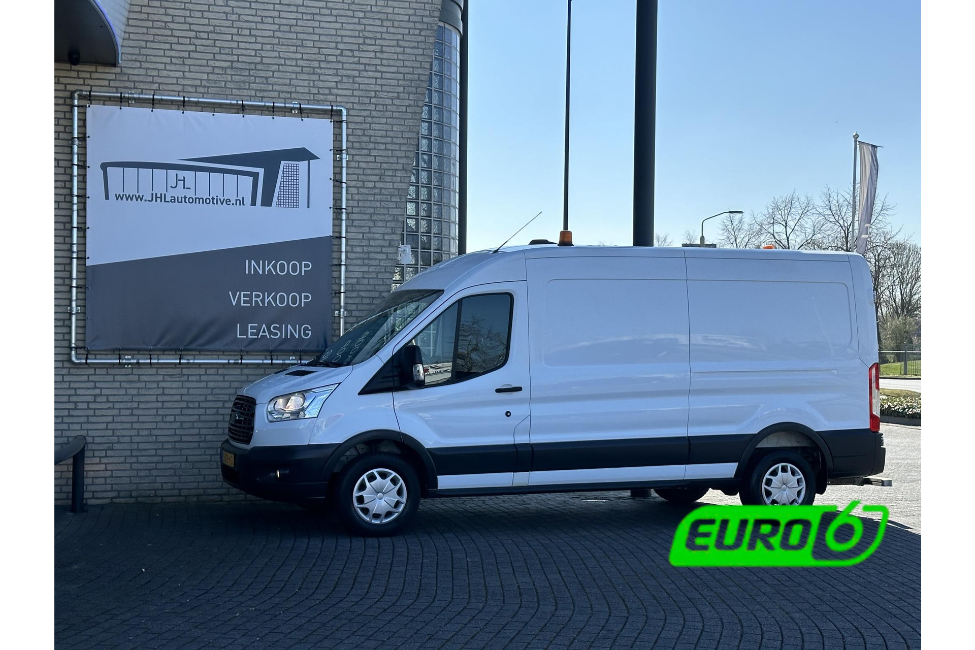 Ford Transit 350 2.0 TDCI L3H2*A/C*NAVI*HAAK*CRUISE*CAMERA*